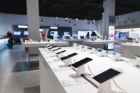 présentoirs téléphones